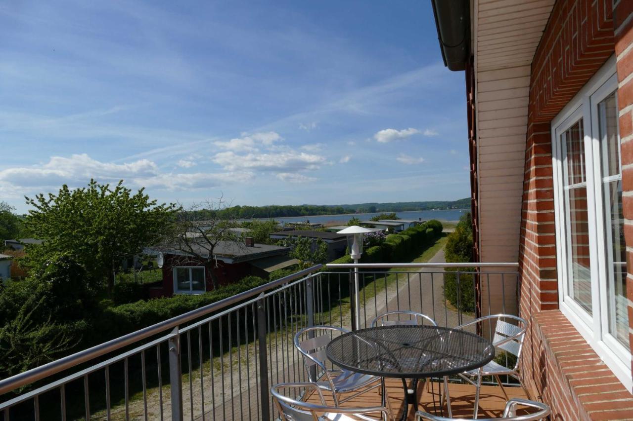Haus Am Deich Feriendomizil Mit Balkon Appartement Baabe Buitenkant foto